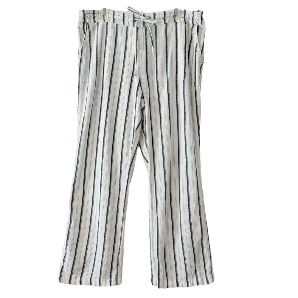 Per Se Wide-Leg Striped Drawstring Pants in White and Black